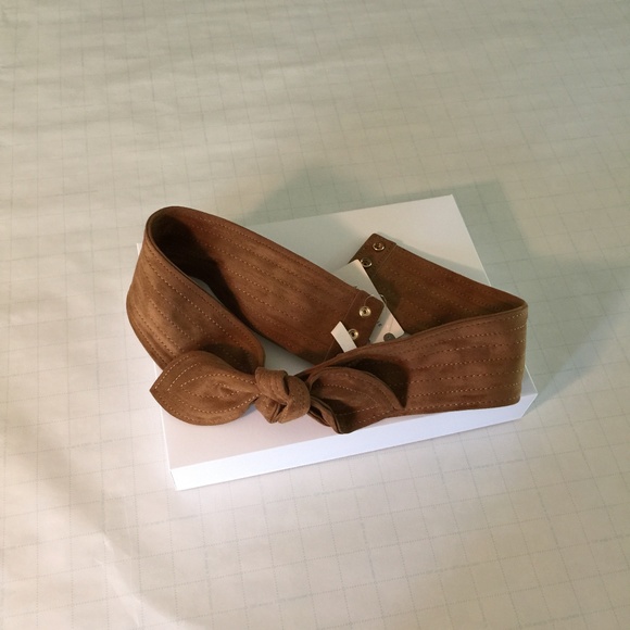 Anthropologie Brown Bow-Tie Belt - Picture 1 of 1